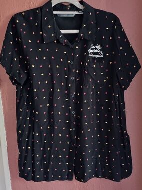 Harley-Davidson Black Button-Up Shirt with Pink & Gold Dot Print
